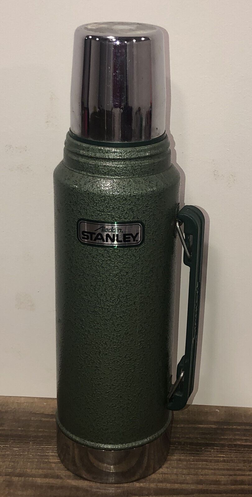 Vintage Aladdin Stanley Thermos Vacuum Bottle Green 1 Qt. A-944DH Made in  USA