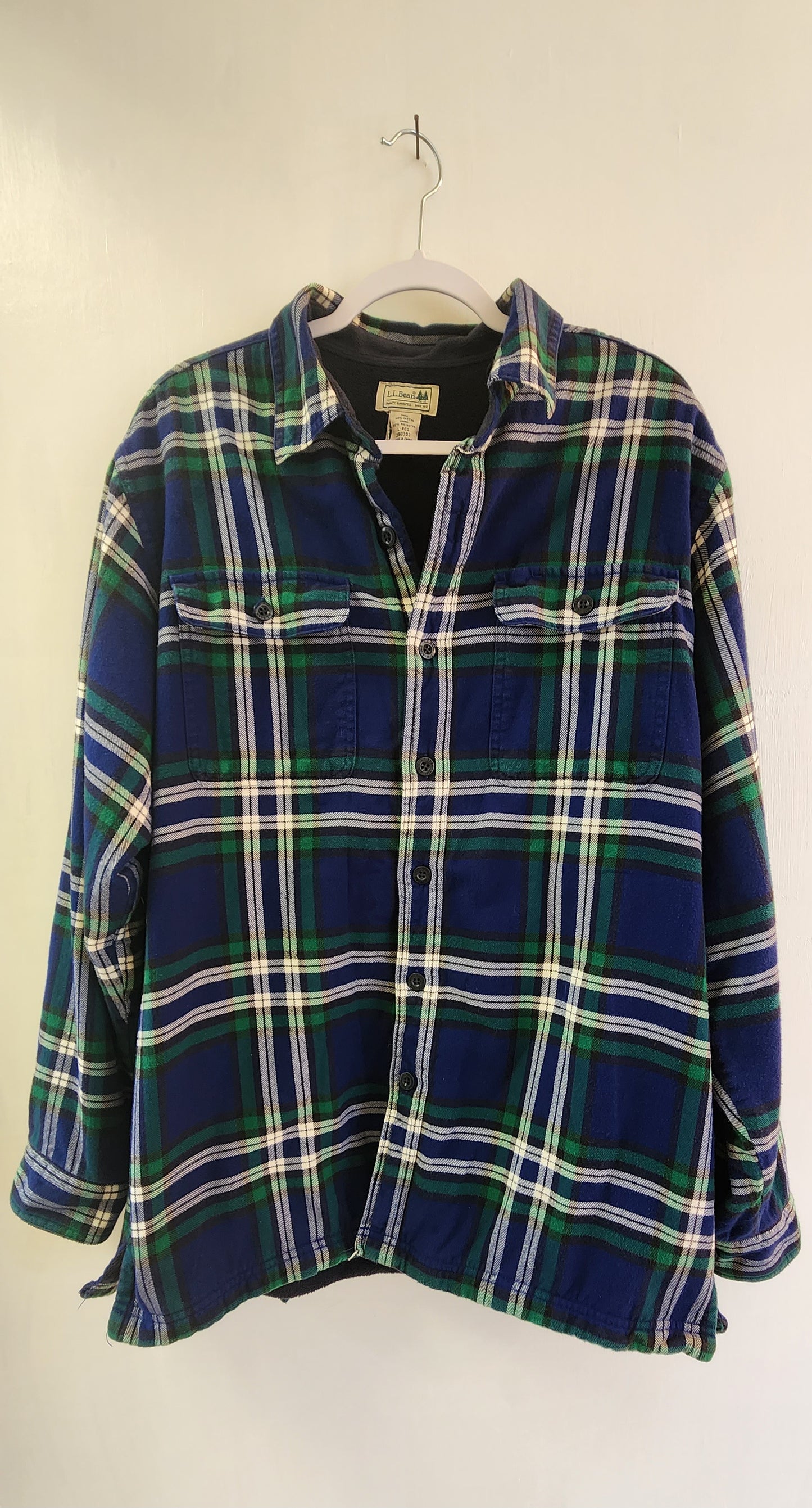 L.L.Bean Blue Checks Men's Relaxed Fit Full Sleeve Shirt - L