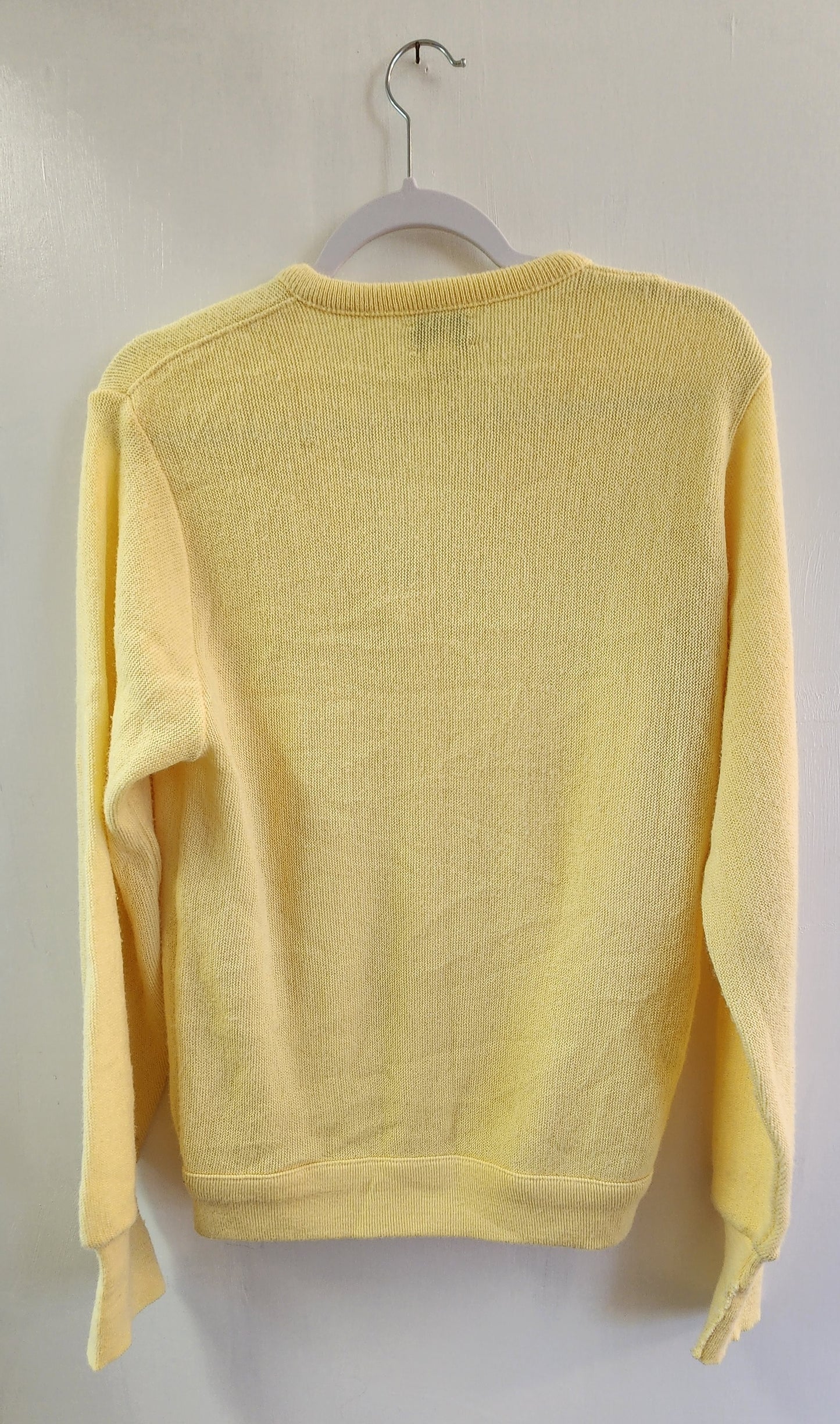 Vintage Yellow Izod Lacoste V-Neck Orlon Acrylic Sweater - Mens Small