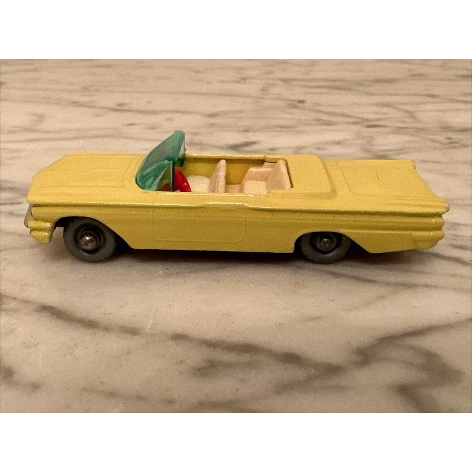 VTG ORIGINAL Lesney Matchbox No. 39 YELLOW PONTIAC CONVERTIBLE w/ Original Box