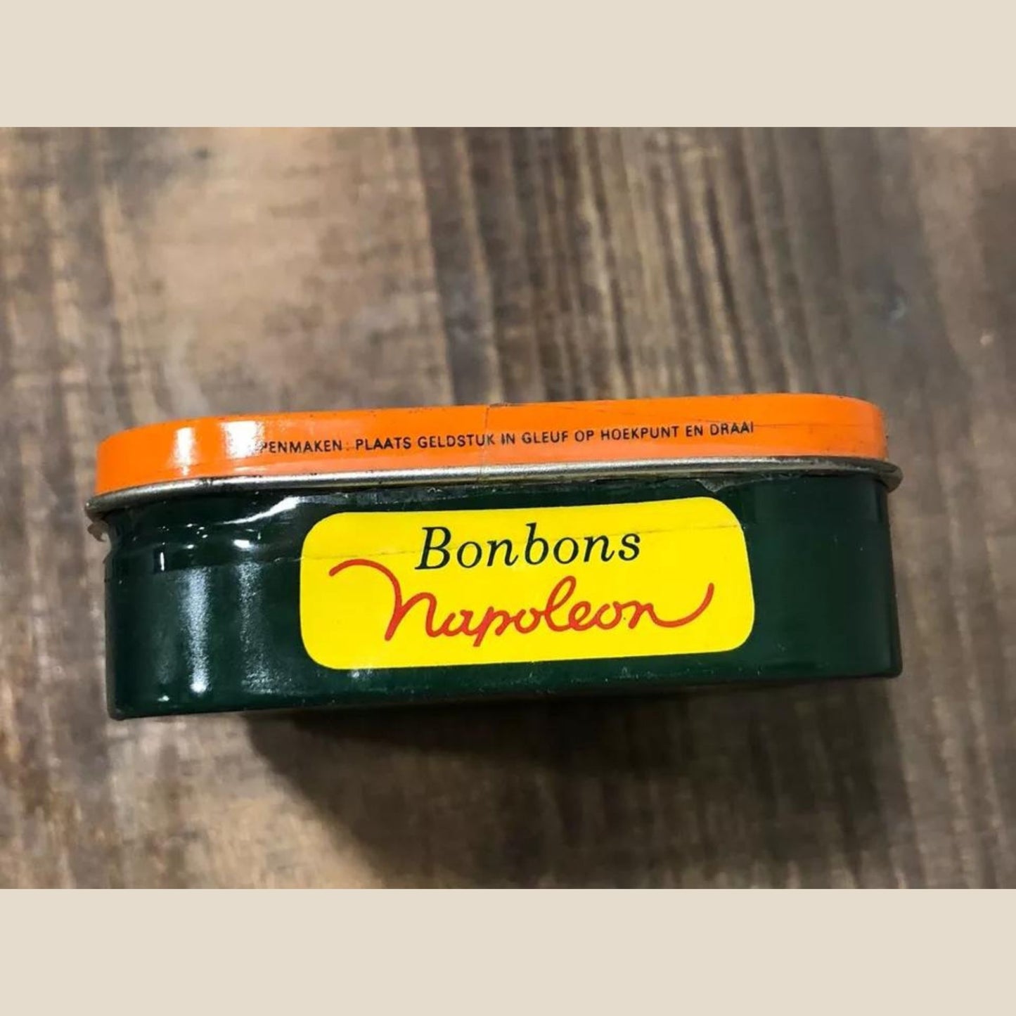 VTG Le Bon BonBons Napoleon Assorted Flavor Candy Tin - Made in Belgium (EMPTY)