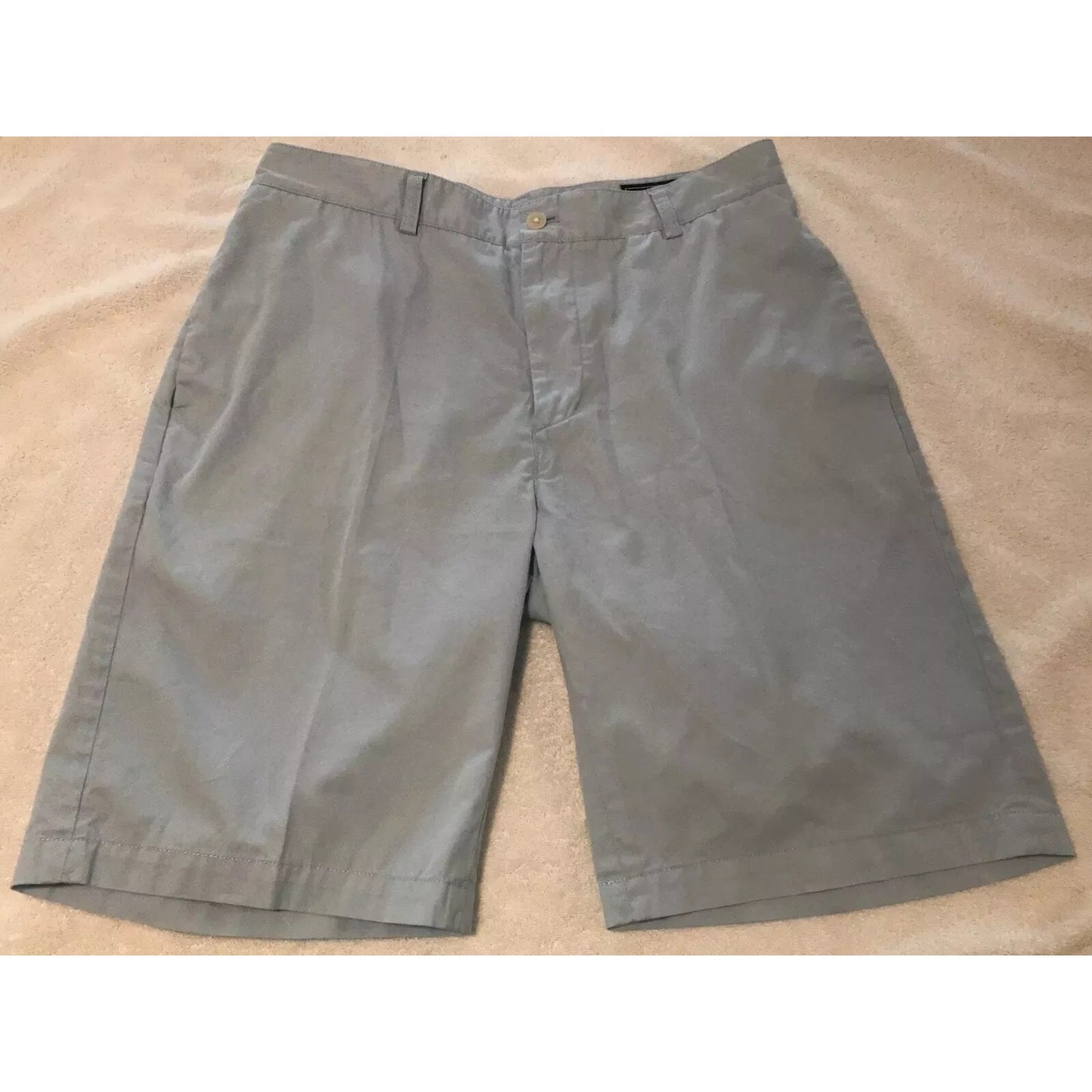 EUC Vineyard Vines Flat Front Chinos Shorts - Light Blue - Mens size 33