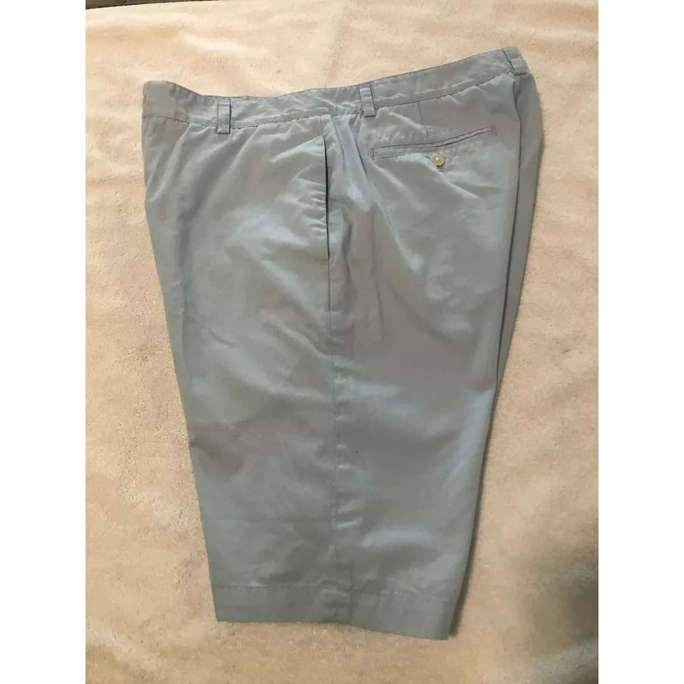 EUC Vineyard Vines Flat Front Chinos Shorts - Light Blue - Mens size 33