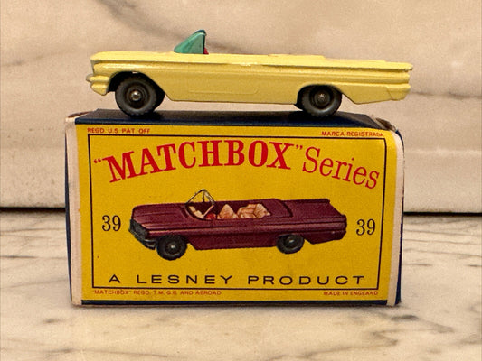 VTG ORIGINAL Lesney Matchbox No. 39 YELLOW PONTIAC CONVERTIBLE w/ Original Box