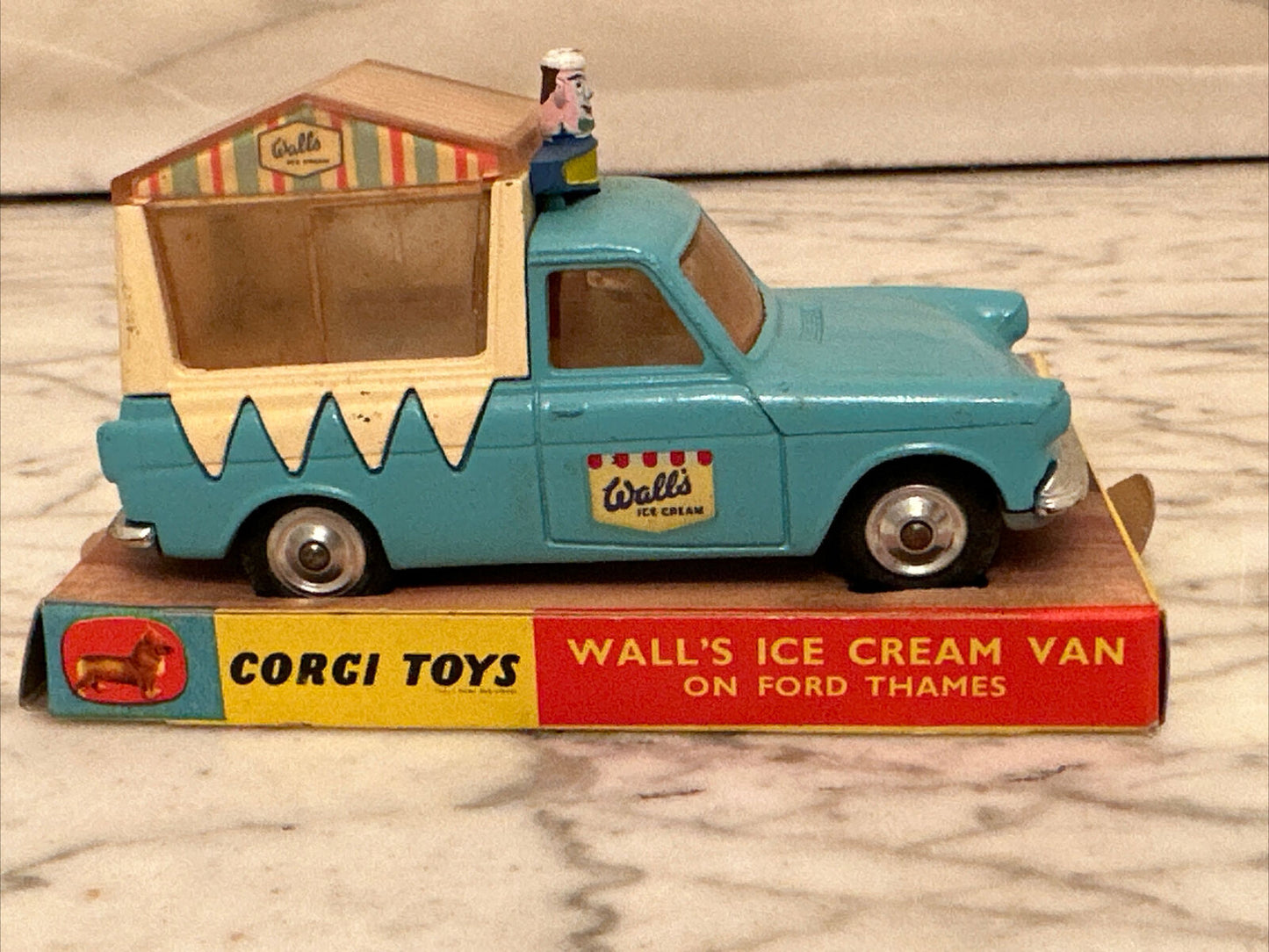 VTG ORIGINAL CORGI TOYS 447 WALL’S ICE CREAM VAN ON FORD THAMES w/ BOX NEAR MINT