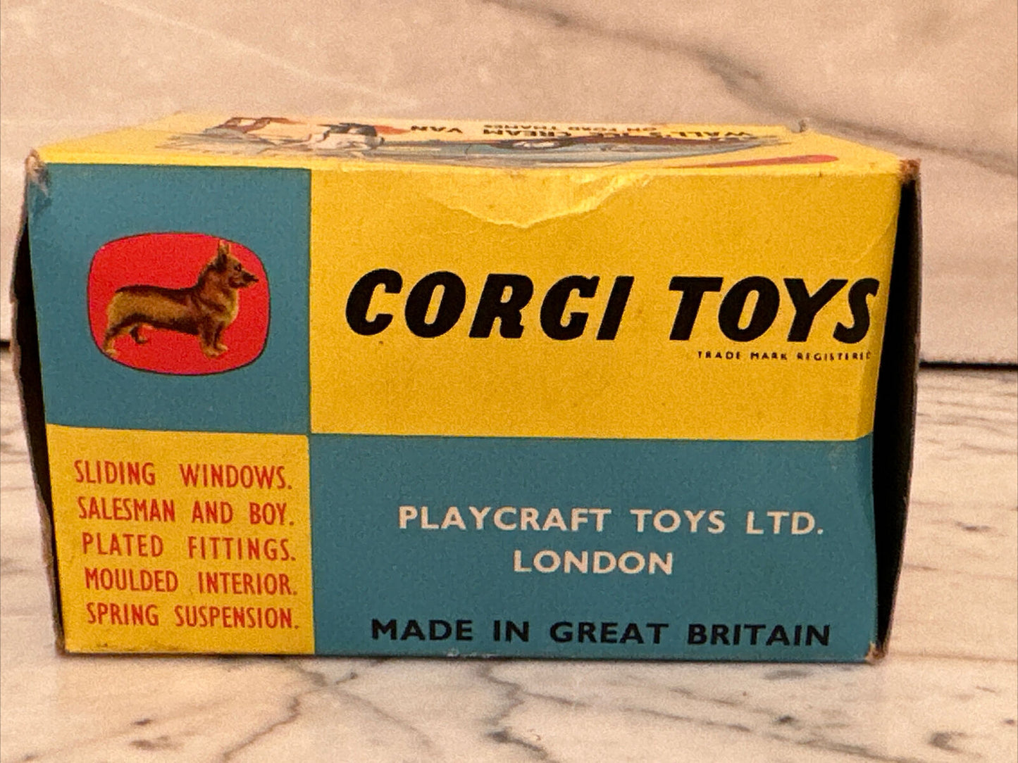 VTG ORIGINAL CORGI TOYS 447 WALL’S ICE CREAM VAN ON FORD THAMES w/ BOX NEAR MINT