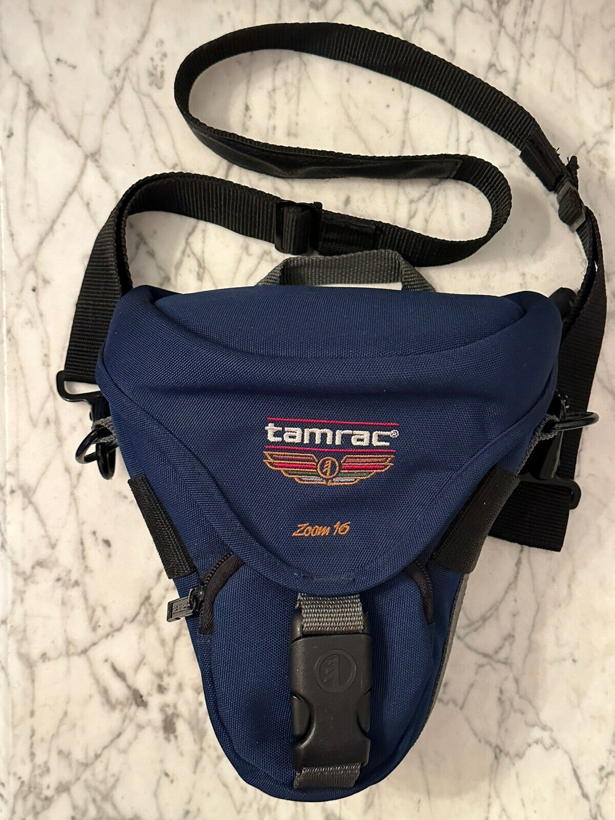 EUC Tamrac Zoom 16 Camera Bag (5516) Navy Blue w/ Shoulder Strap