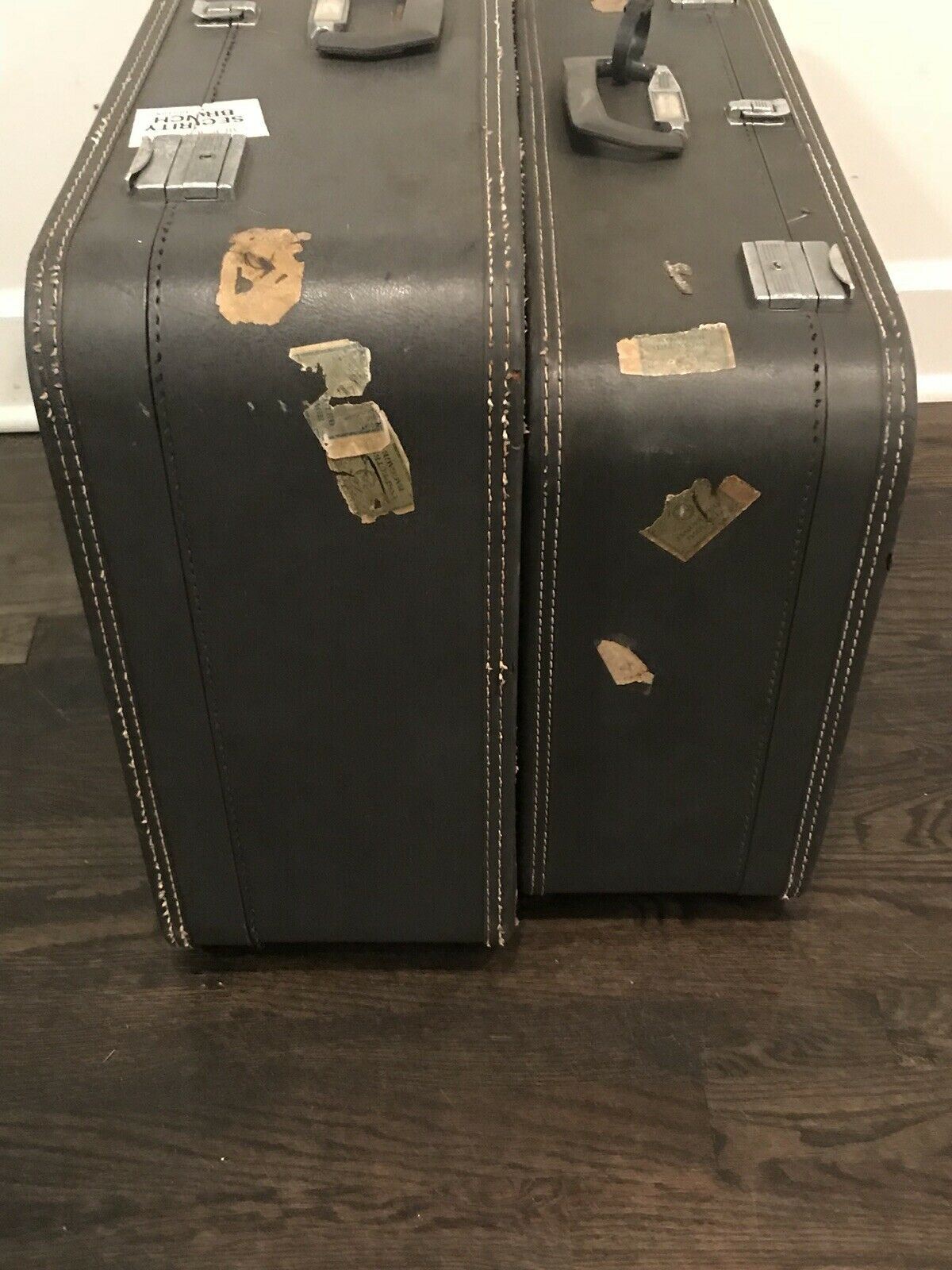 Lot of (2) Vtg Skyway Luggage Carry-On Suitcase Set - Retro Gray (NO Keys)