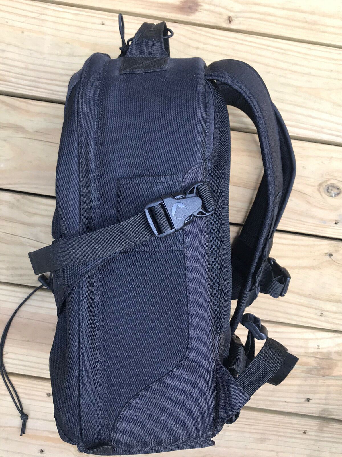 EUC Lowepro Mini Trekker AW Camera Backpack (BLACK)