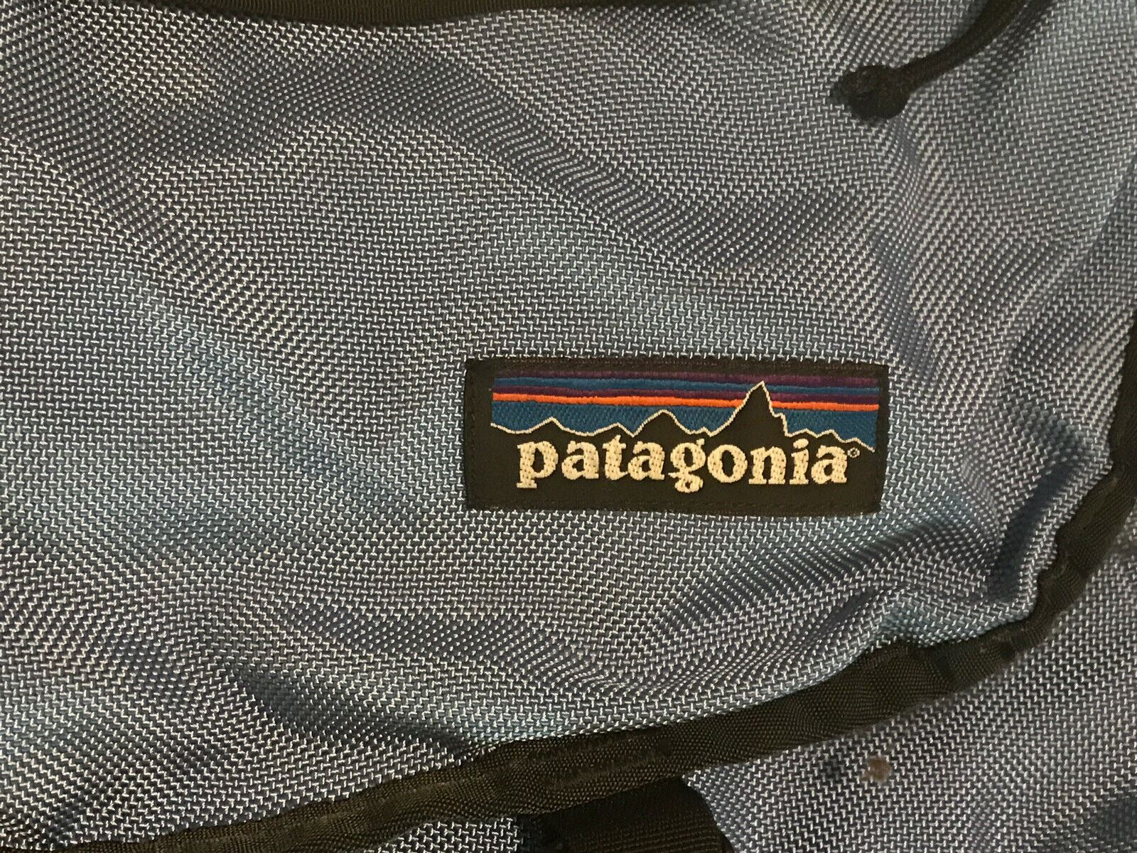 PATAGONIA Critical Mass Large Messenger/Laptop Bag - Midnight Blue 