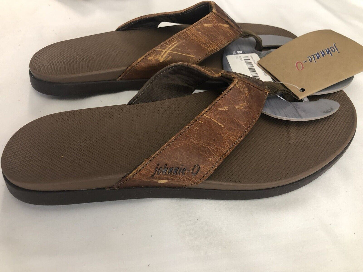 NWT  johnnie-O Dockside Distressed Brown Leather Flip Flops-Sz: US MENS 8 Sandal