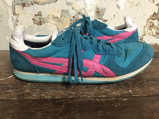 Vintage Asics Running Shoes