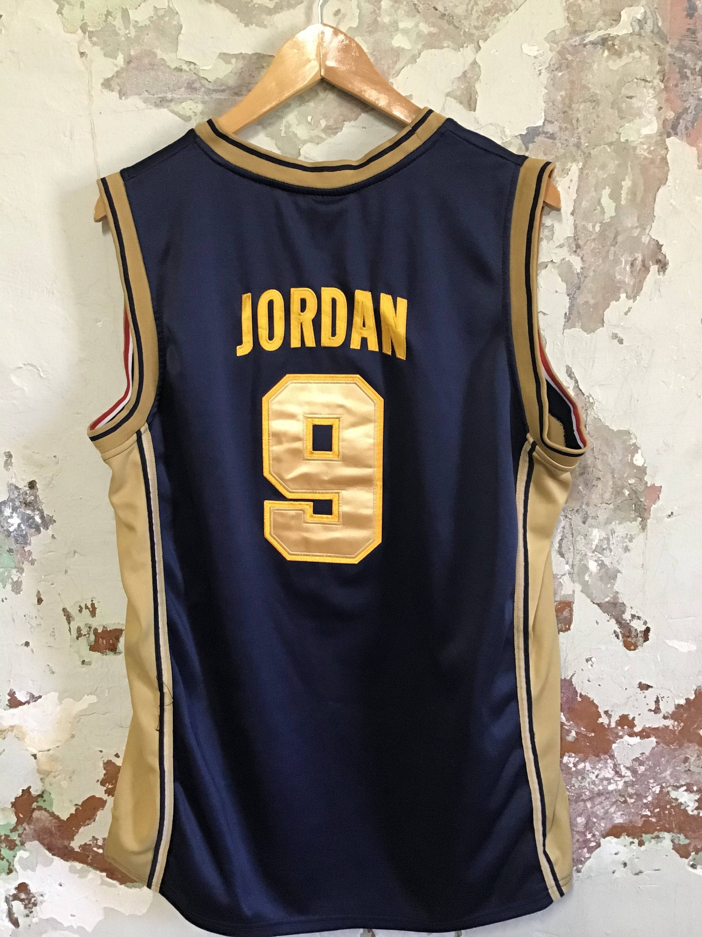 EUC Nike USA Original Dream Team Basketball Jersey - Michael Jordan #9 - Size L