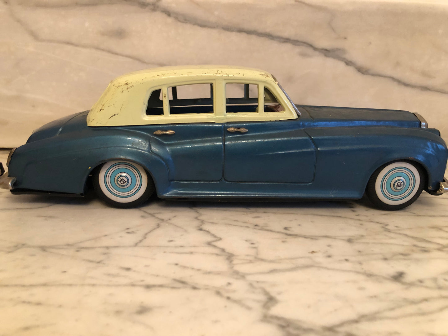 Vintage 1960s Bandai Rolls-Royce Silver Cloud Friction Car (JAPAN)