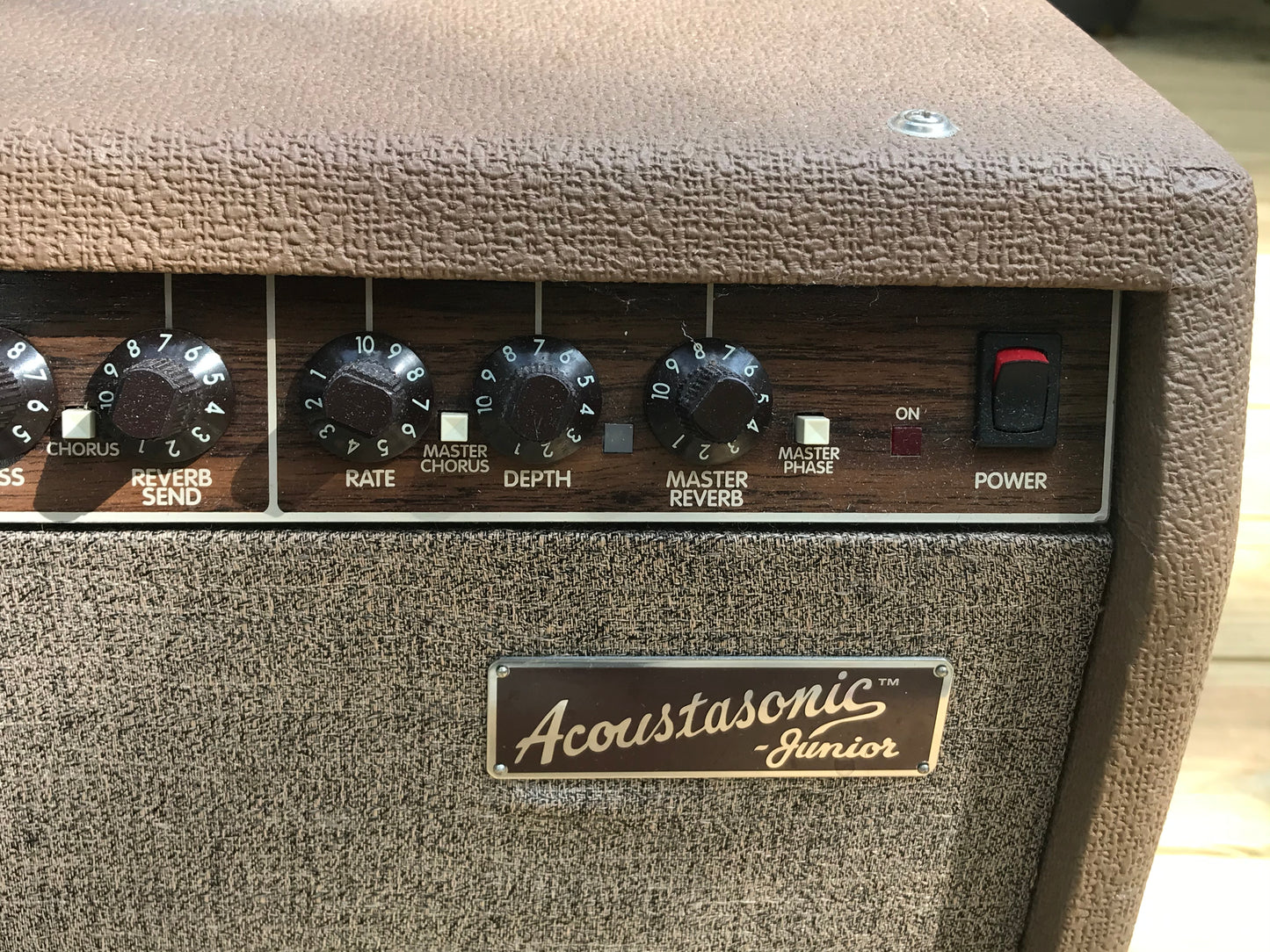 EUC Fender Acoustasonic Junior 40W Amplifier (tested & working)